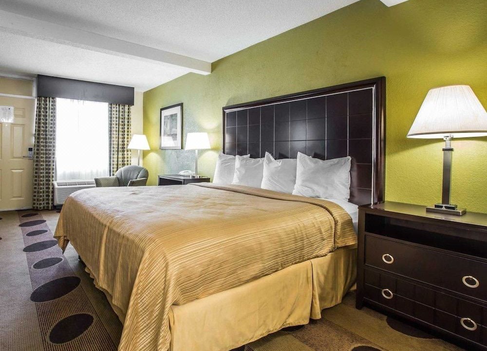 Photo of Bedroom in Greenwood