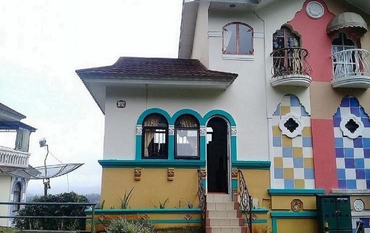 Photo of Buildings in Cipanas