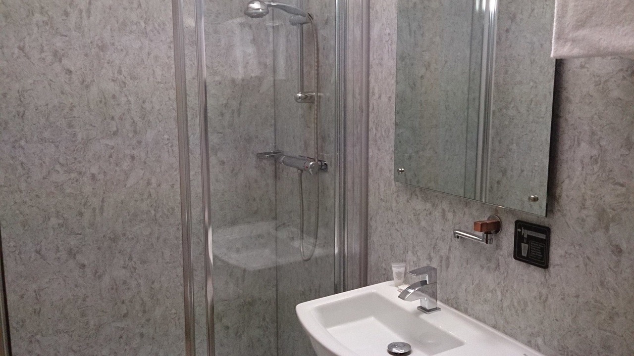 Photo of Bathroom in East Walworth