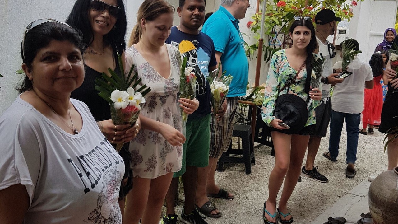 Photo of Human In Picture in Mahibadhoo