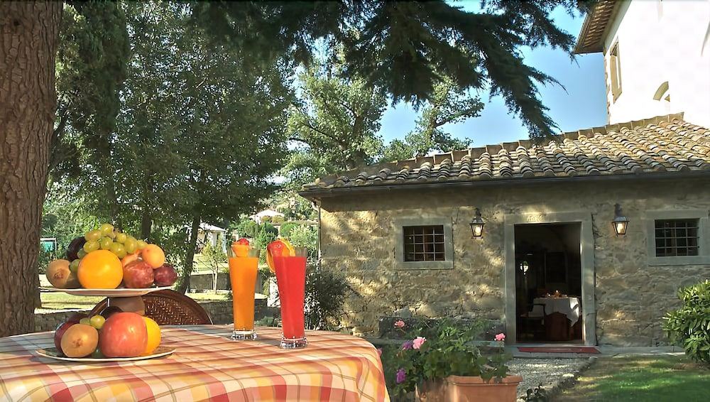 Photo of Buildings in San Pietro a Cegliolo