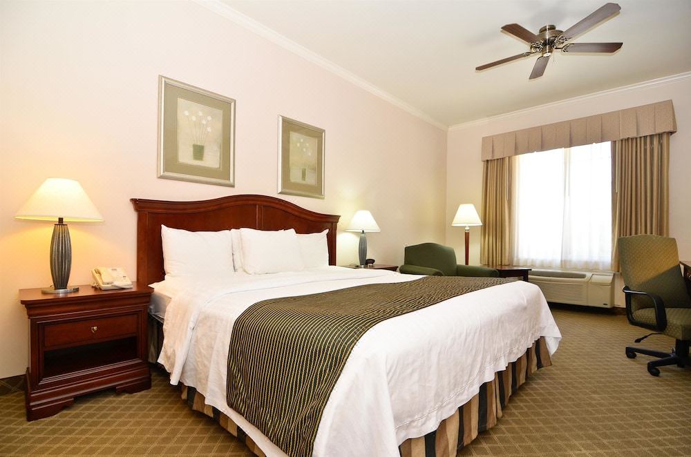 Photo of Bedroom in Tehachapi