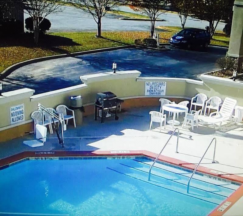 Photo of Outdoor in Greenwood