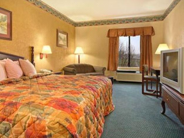 Photo of Bedroom in Denham Springs