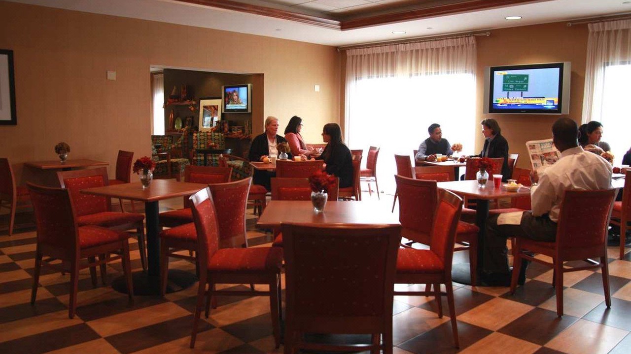 Photo of Livingroom in Revere