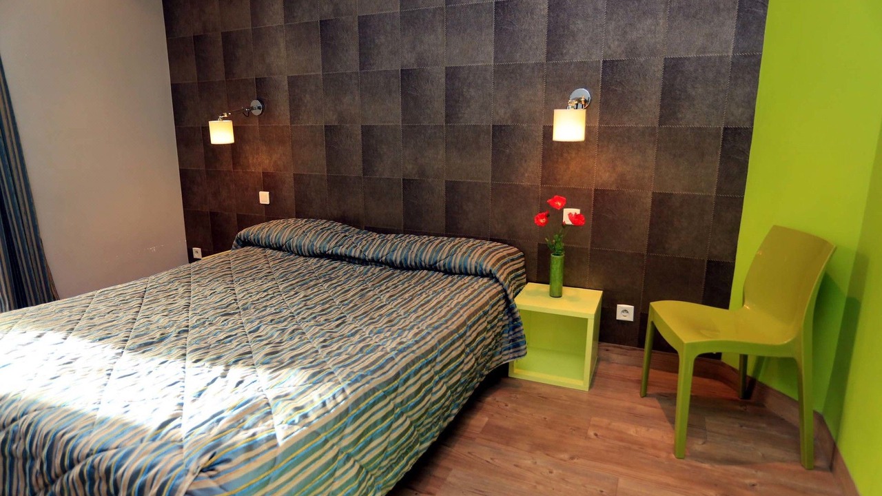 Photo of Bedroom in Jean-Medecin