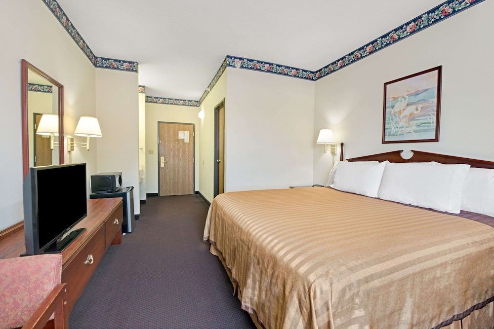 Photo of Bedroom in Airport Township