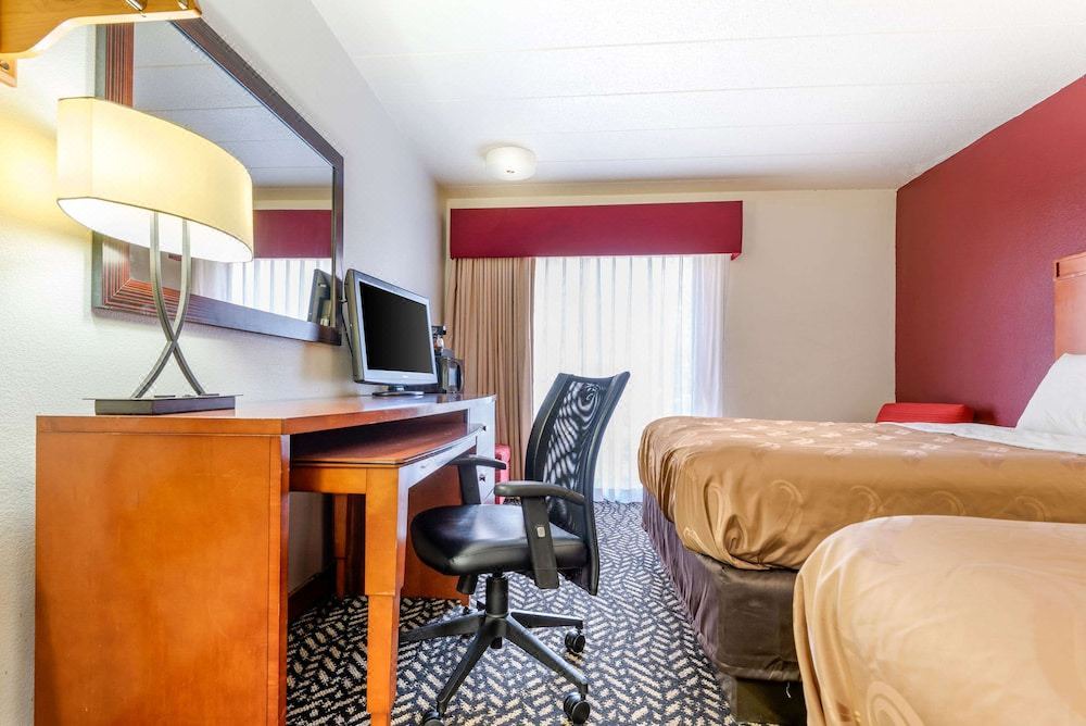 Photo of Livingroom in Falconer