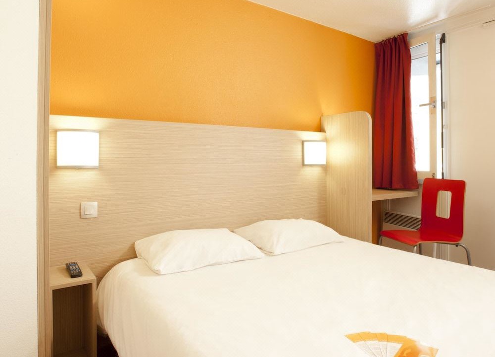 Photo of Bedroom in Mondeville