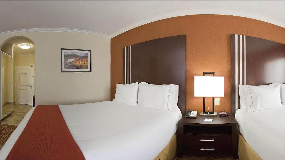 Photo of Bedroom in Barker
