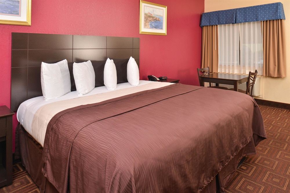 Photo of Bedroom in Baytown