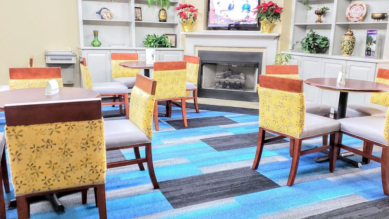 Photo of Livingroom in Haw River