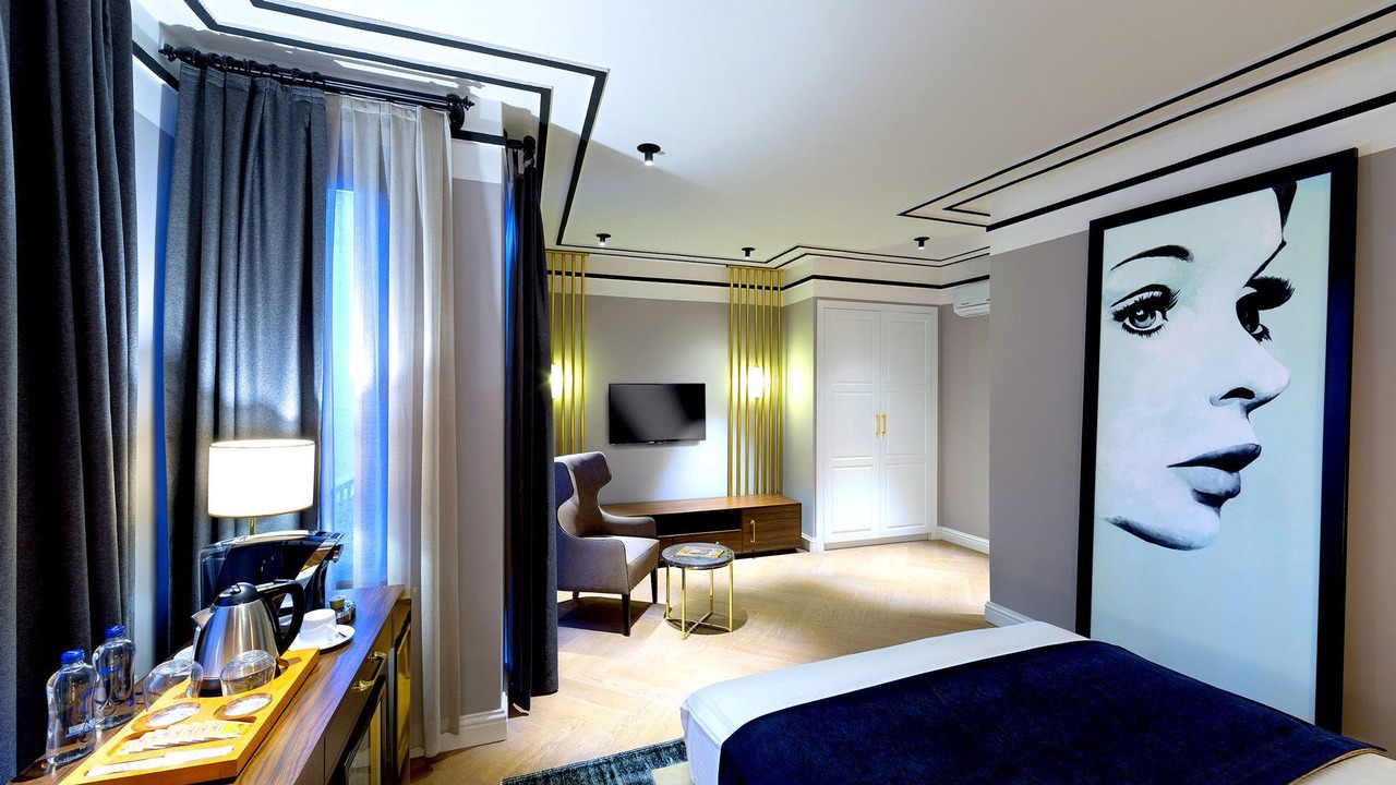 Photo of Bedroom in Galata
