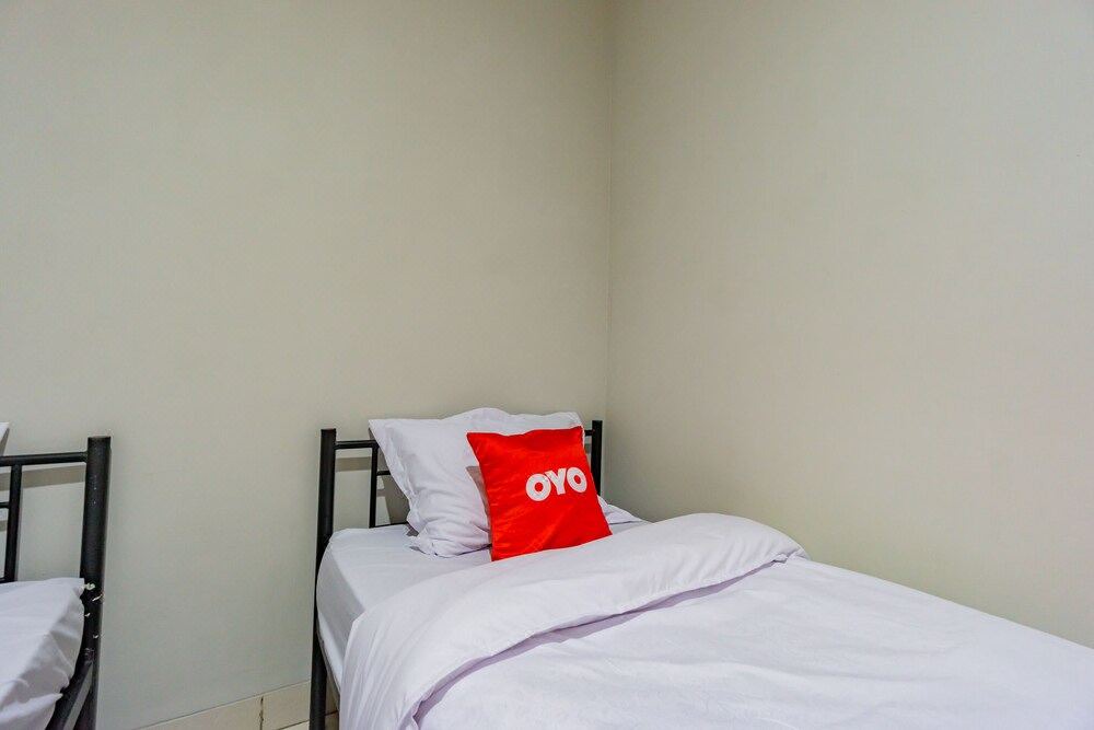 Photo of Bedroom in Jatinegara
