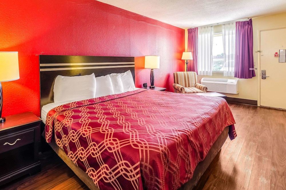 Photo of Bedroom in Christiansburg