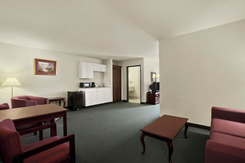 Photo of Livingroom in Romeoville