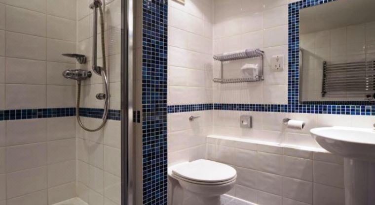 Photo of Bathroom in East Horsley
