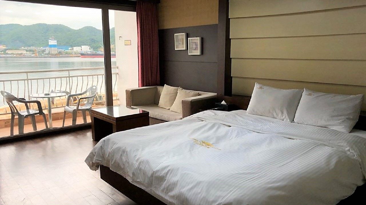 Photo of Bedroom in Masan