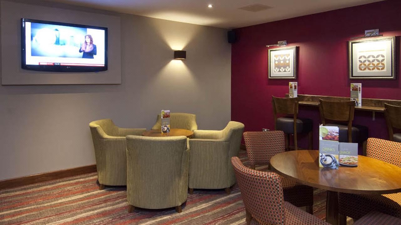 Photo of Livingroom in Ealing