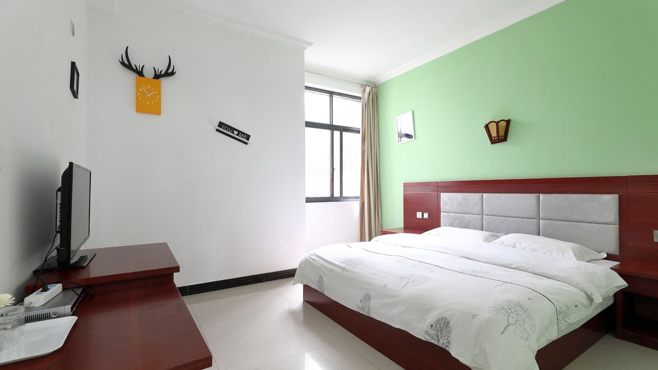 Photo of Bedroom in Dali Ancient Town