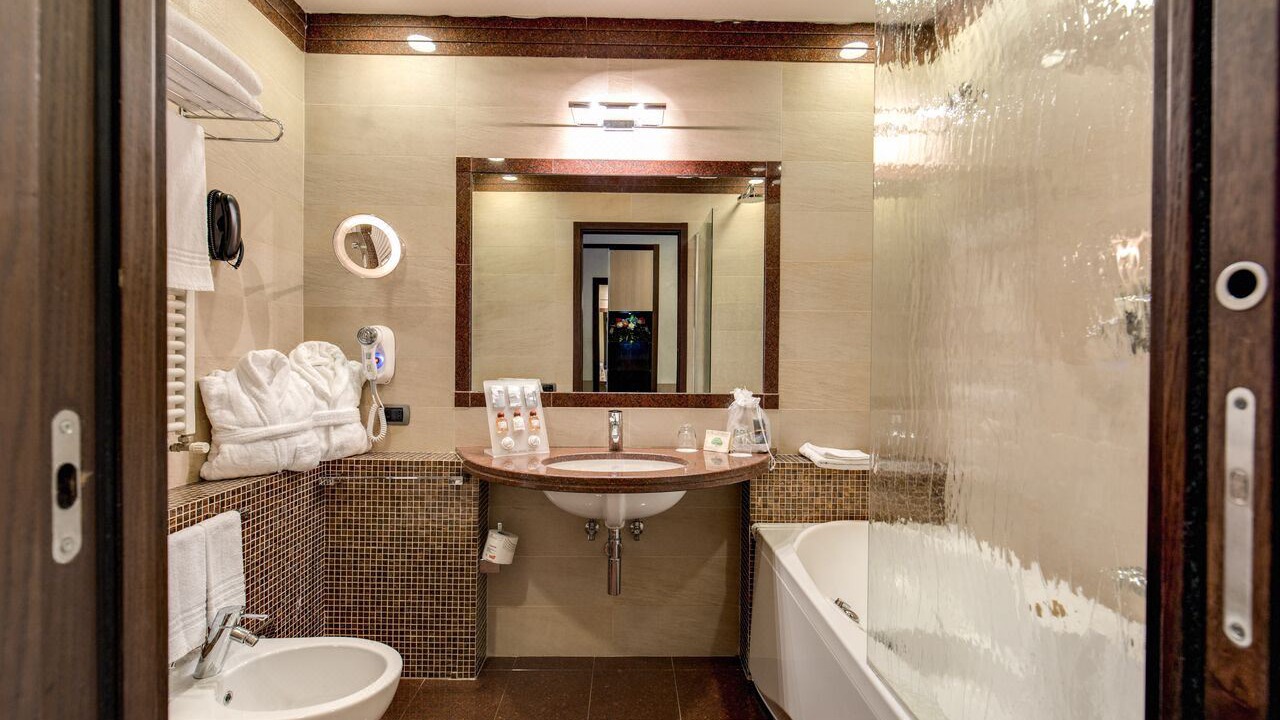 Photo of Bathroom in Ripa
