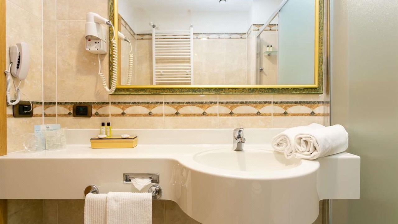 Photo of Bathroom in Certosa