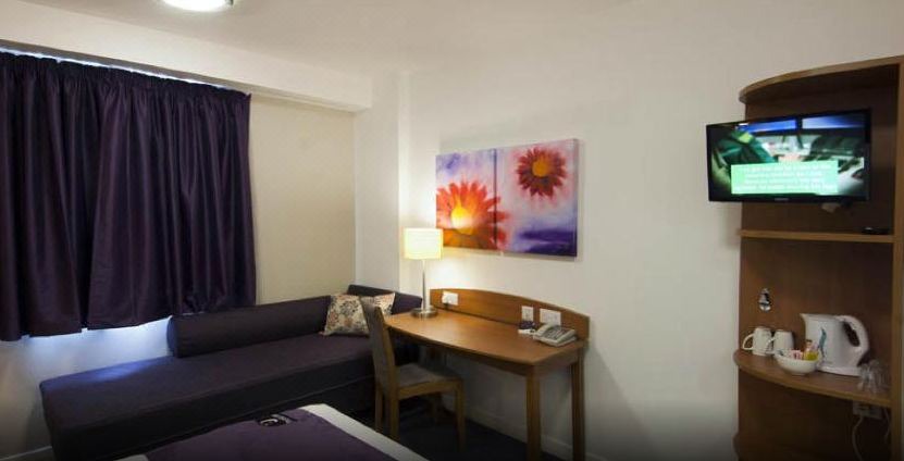 Photo of Livingroom in Castle Baynard