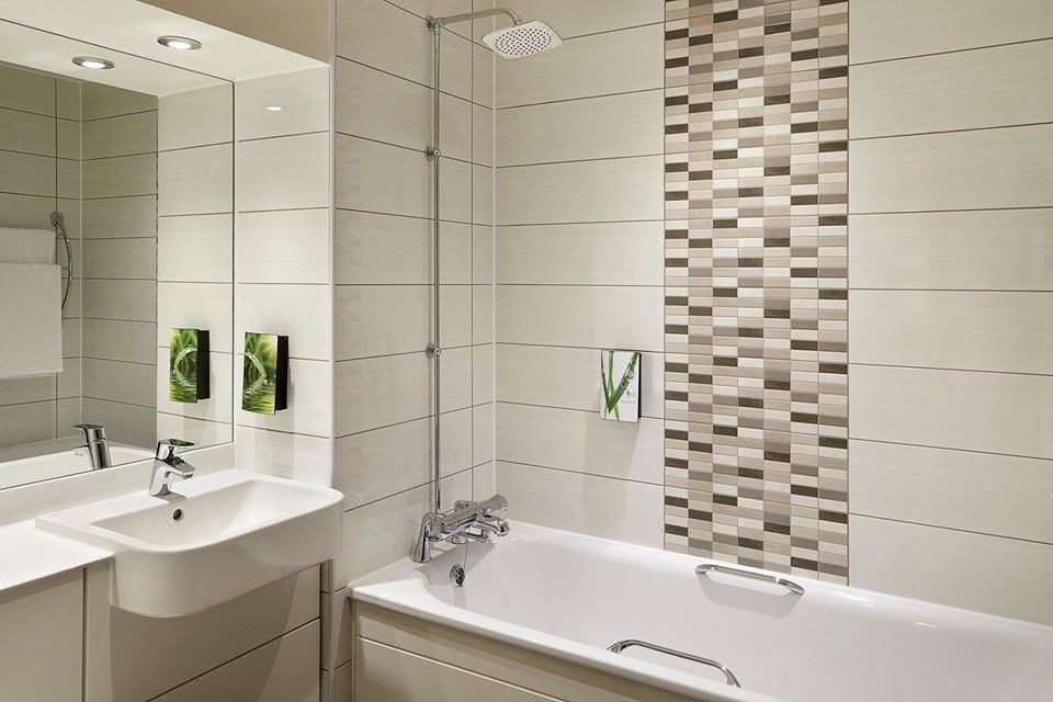 Photo of Bathroom in Convention Quarter