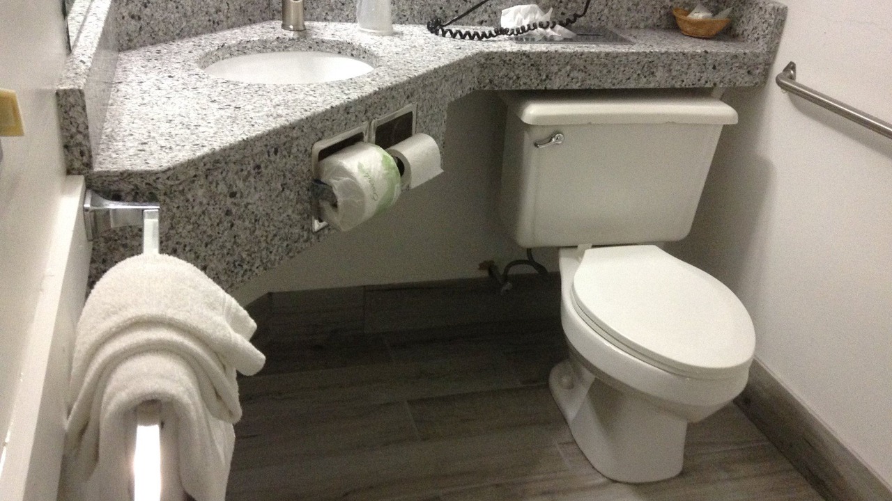 Photo of Bathroom in Prairie Du Chien