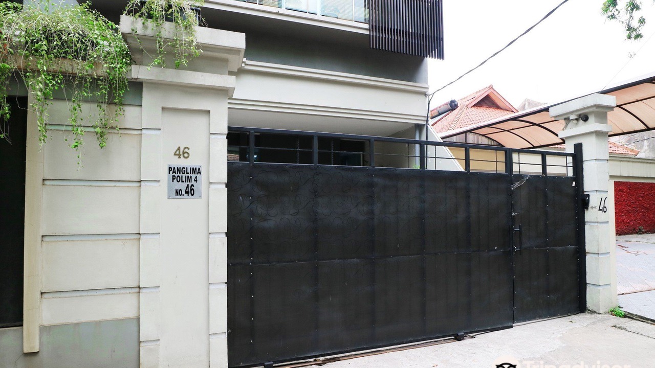 Photo of Buildings in Melawai