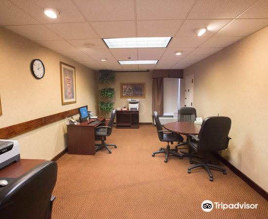 Photo of Livingroom in Secaucus