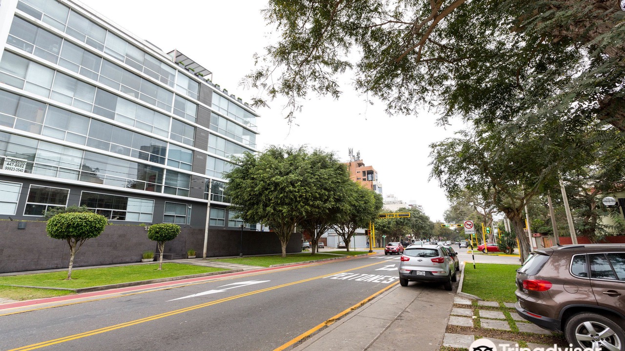 Photo of Buildings in Leuro