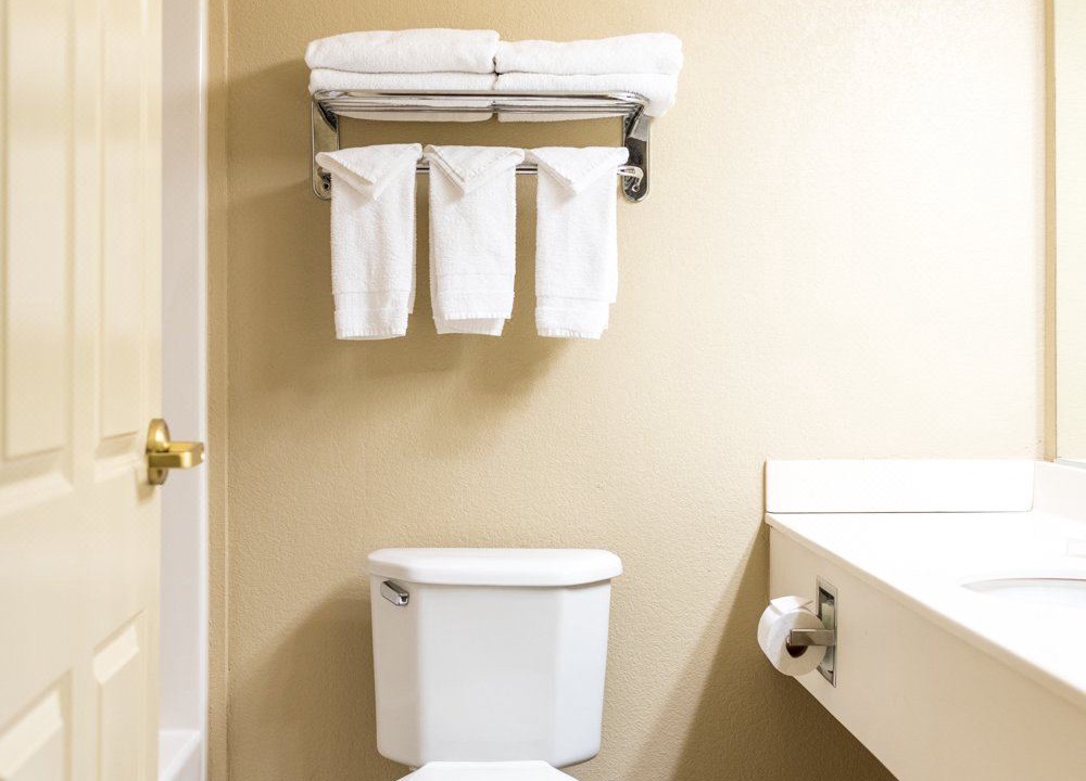 Photo of Bathroom in Elyria