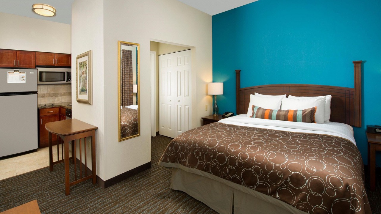 Photo of Bedroom in Linthicum Heights