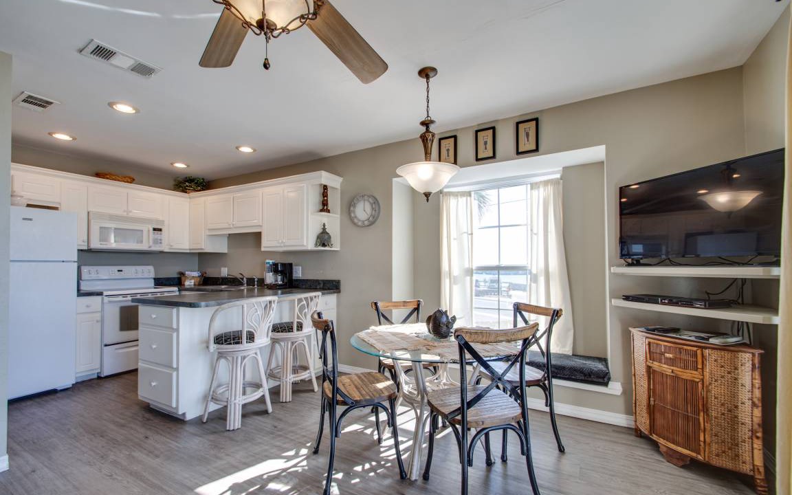 Photo of Kitchen in Miramar Beach