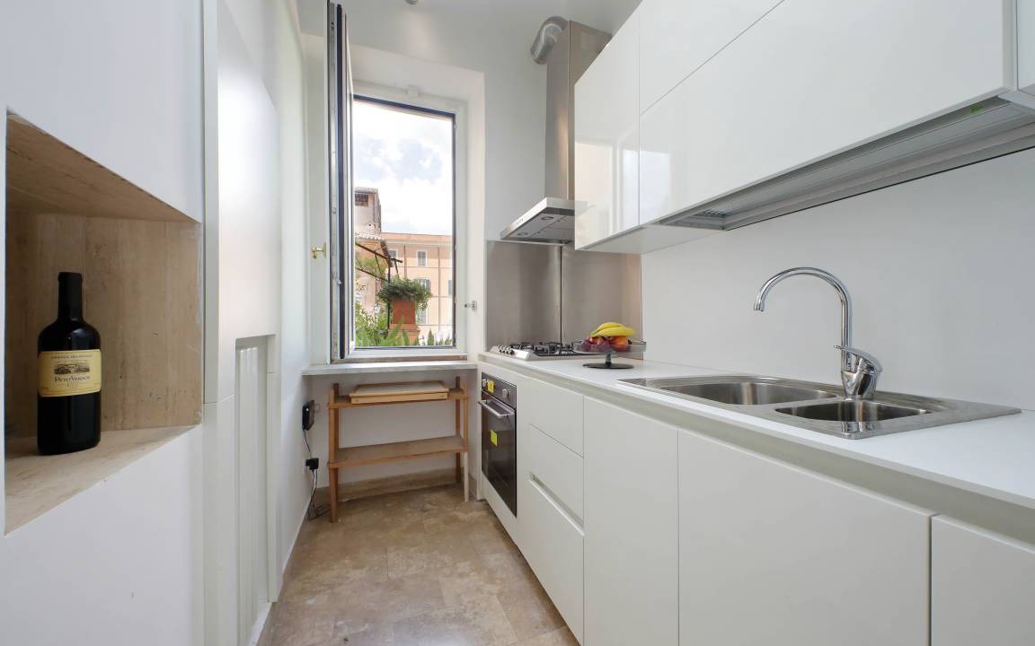Photo of Kitchen in Rione IV Campo Marzio