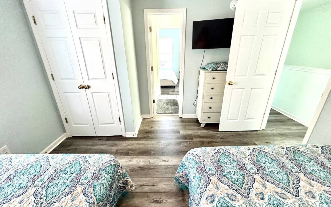 Photo of Bedroom in Surfside Beach