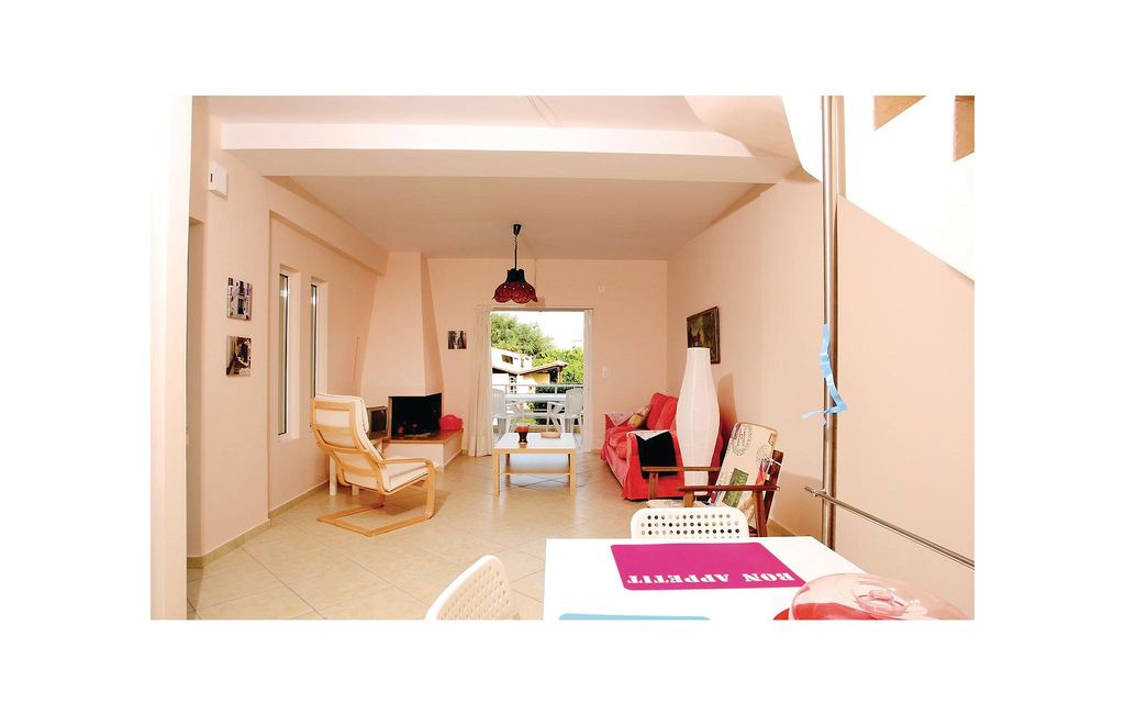 Photo of Livingroom in Diakofto