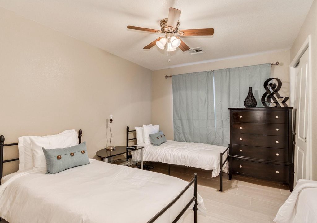 Photo of Bedroom in Western Villa