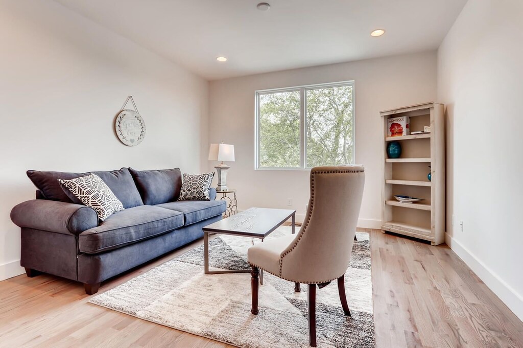 Photo of Livingroom in Talbot's Corner