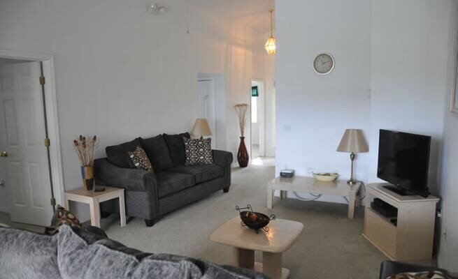 Photo of Livingroom in Hillcrest Estates