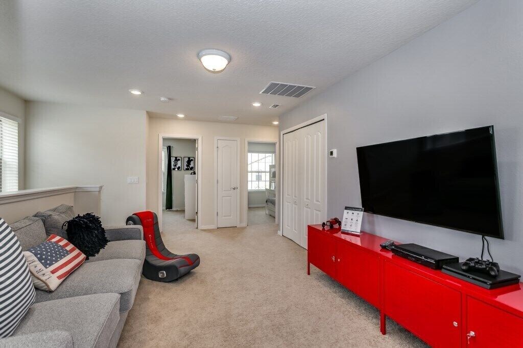 Photo of Livingroom in Briargrove