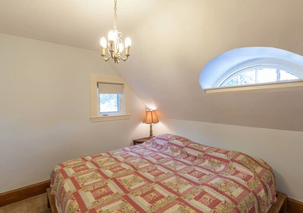 Photo of Bedroom in Observatory Hill