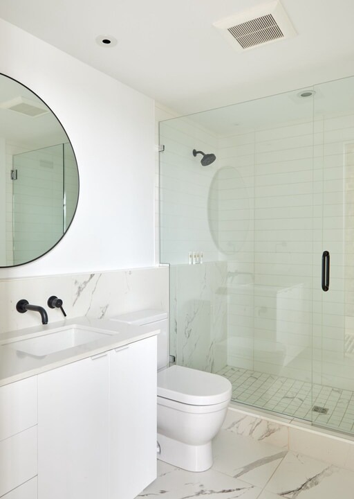 Photo of Bathroom in Tulane - Gravier