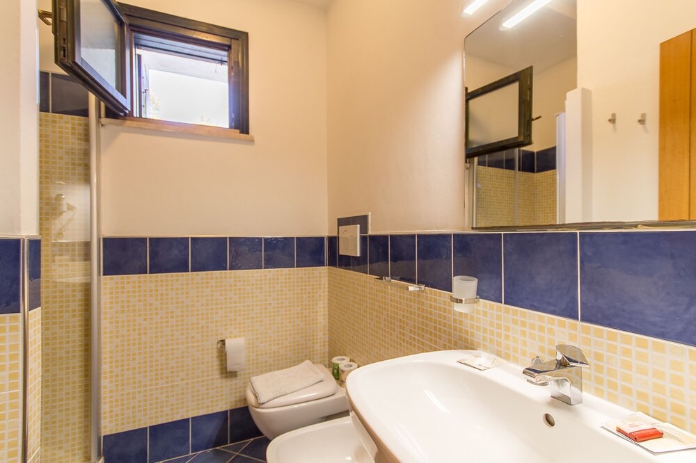 Photo of Bathroom in Vulcanello
