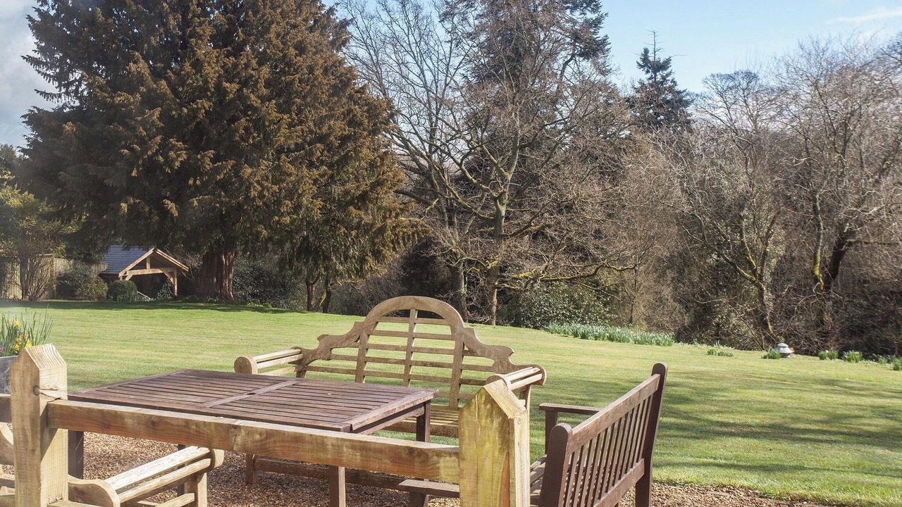 Photo of Patio Balcony in Petersfield