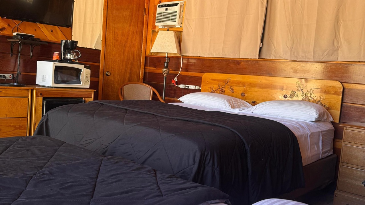 Photo of Bedroom in Walker