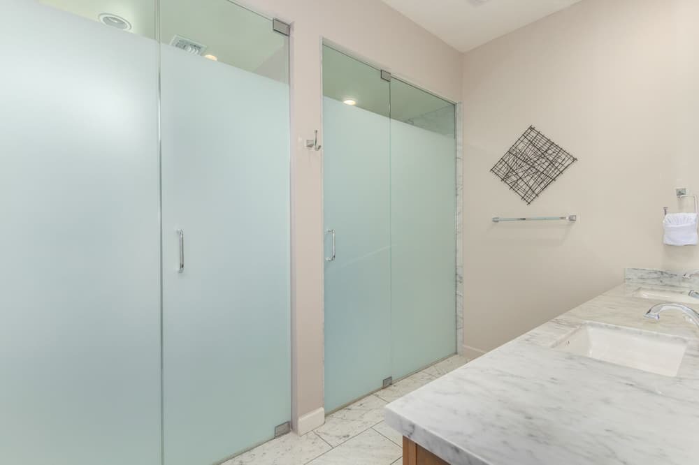 Photo of Bathroom in Arcadia