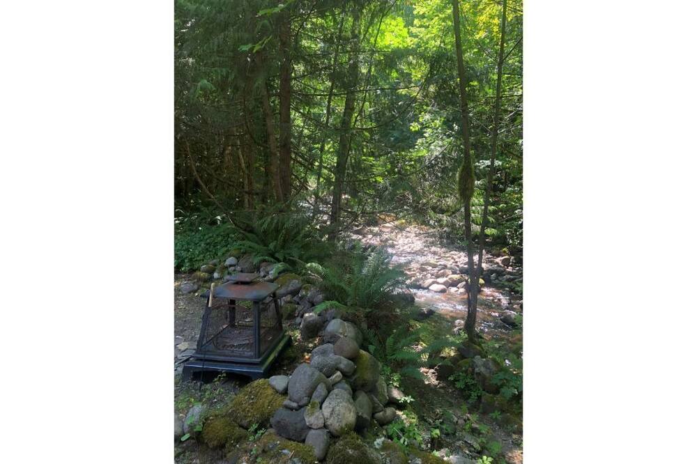Photo of Outdoor in Marmot