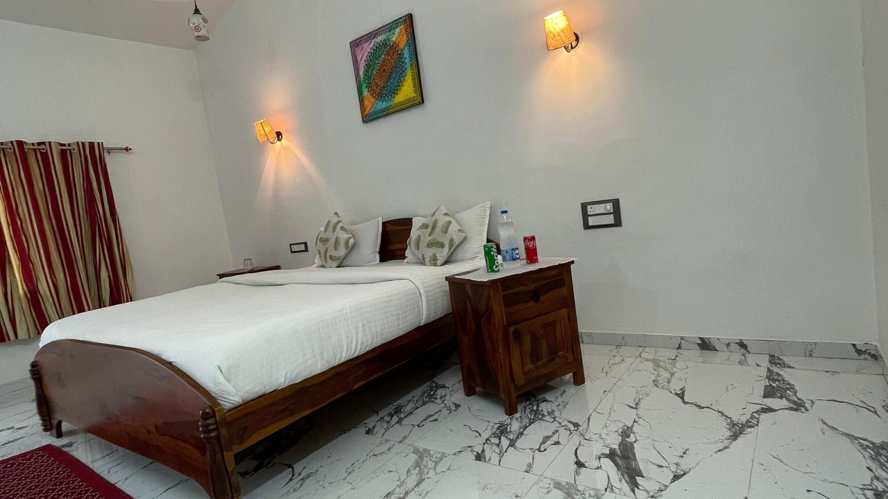 Photo of Bedroom in Gogunda